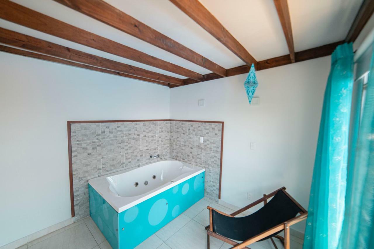Hotel Syvanna Wellness And Spa Cerritos Екстер'єр фото